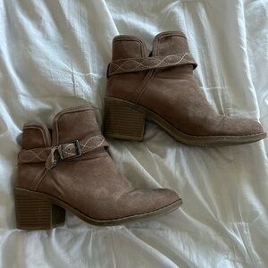 Slip on ankle boots